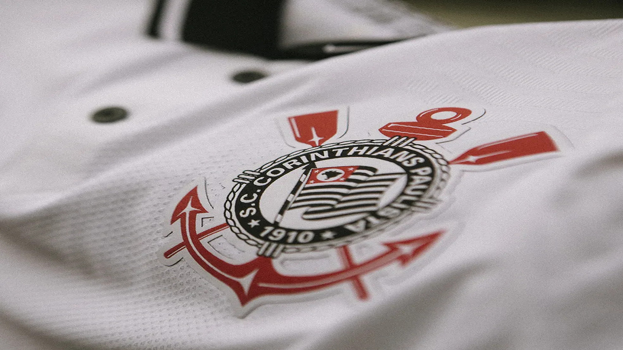 Corinthians é punido pela CBF e fica mais distante de Wesley e Arthur
