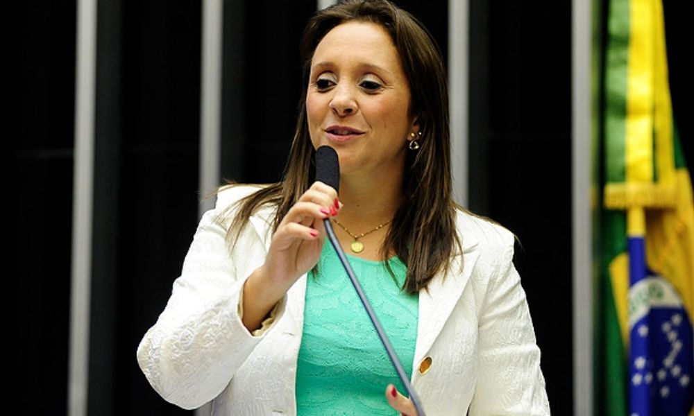 Podemos fará reunião na segunda para decidir apoio a Flavio e Renata Abreu como vice