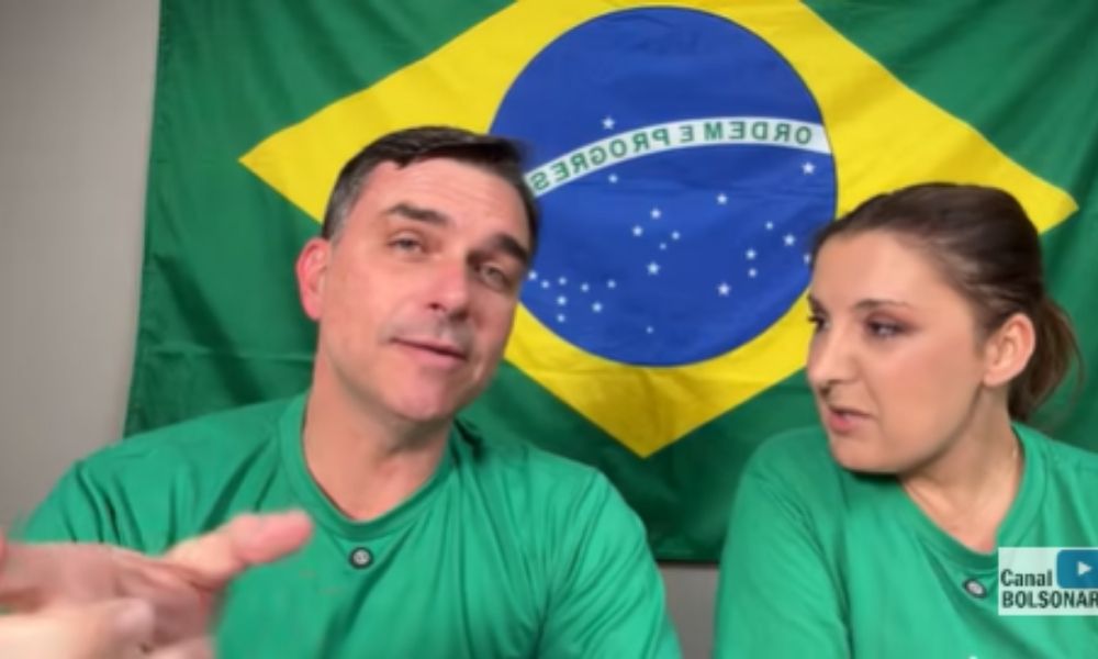 Flávio Bolsonaro confirma que gostaria de Daniella Marques como vice